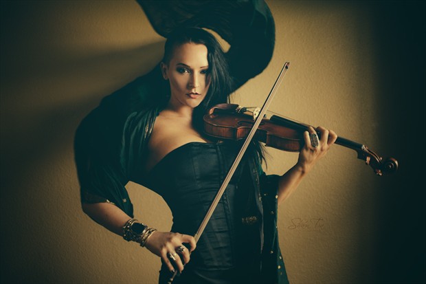 Model Shaun Tia Nude Art and Photography at Model Society