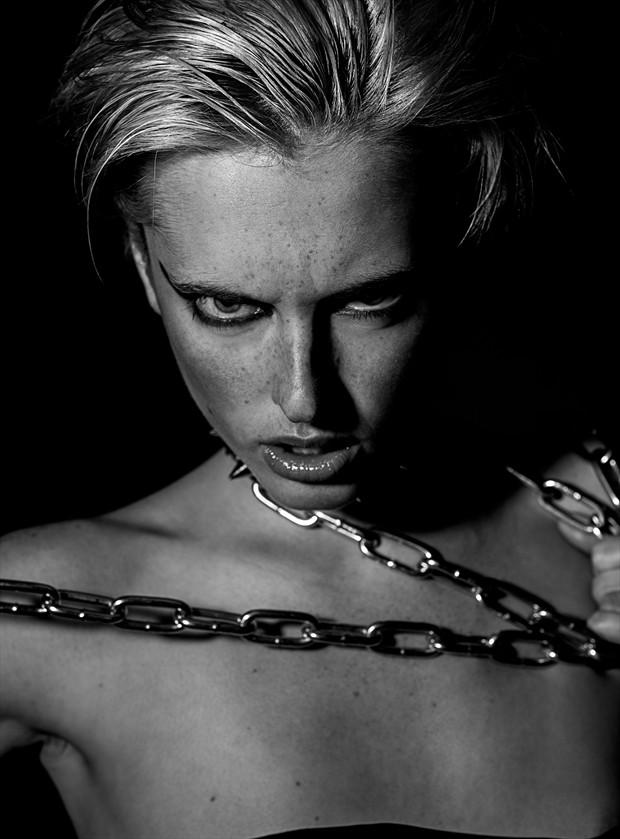 Chained Fetish Photo by Photographer gracefullywicked