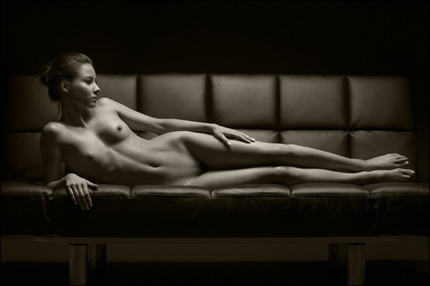 Charlie  Artistic Nude Photo by Photographer Rik Williams 