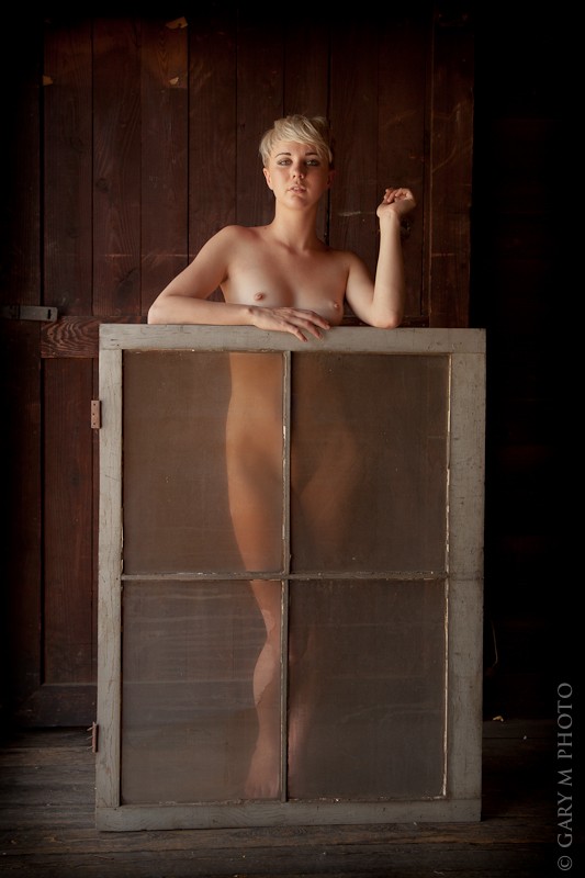 Chebo Artistic Nude Photo by Photographer GaryMPhoto