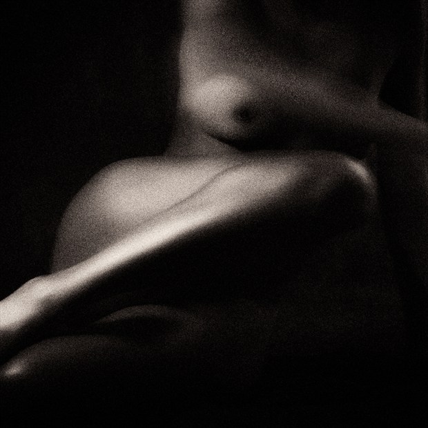 Chiaroscuro 1  %2310 Artistic Nude Photo by Photographer Preston