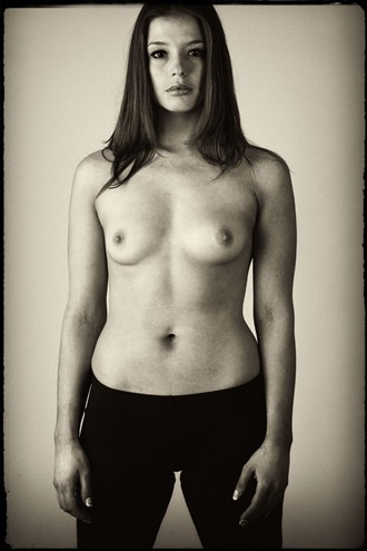Clare Artistic Nude Photo by Photographer owenoconnor