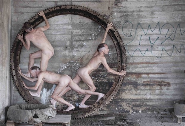 Cogwheel Artistic Nude Photo by Model Lars