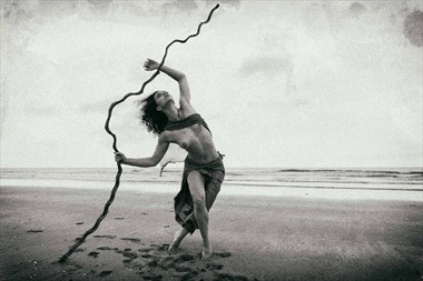 Conquer the land Artistic Nude Photo by Photographer BenErnst