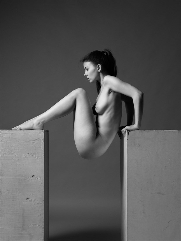 Contact %231 Artistic Nude Photo by Photographer Bruce M Walker