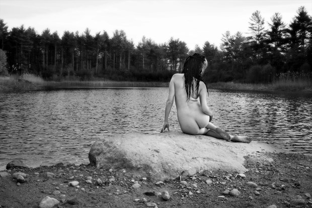 Contemplative Artistic Nude Photo by Model EvelynSinclair