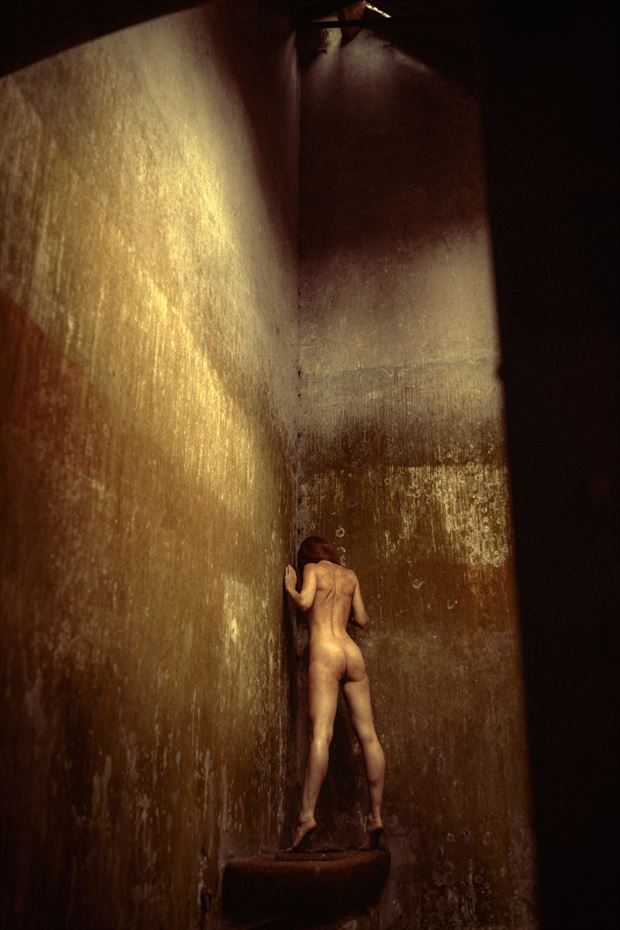 Cornered Artistic Nude Photo by Model Marmalade
