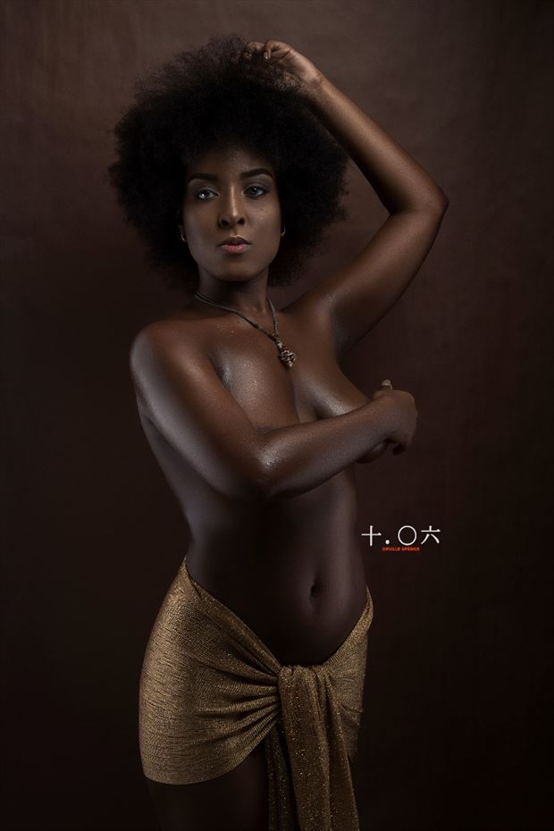 Crowned Queen Artistic Nude Photo by Model Rumaire