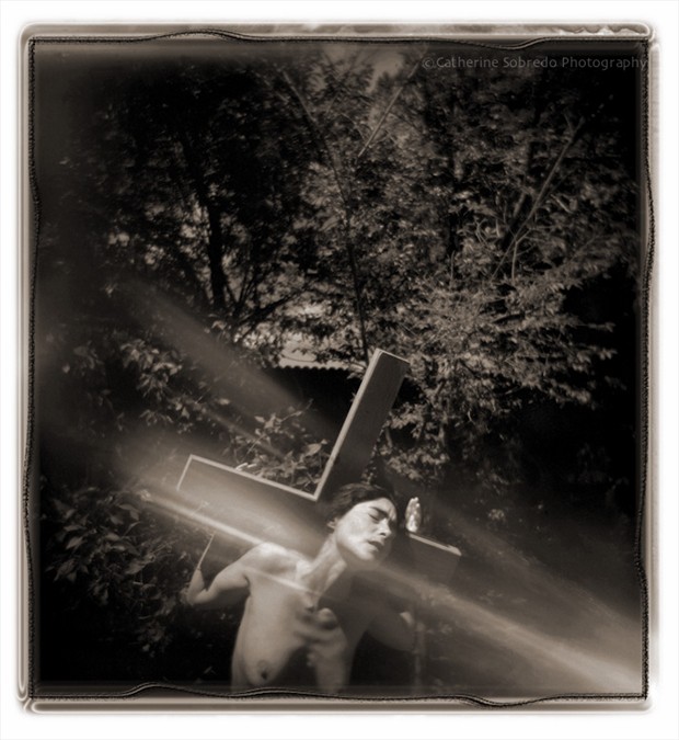Crucifixion VII Artistic Nude Photo by Photographer SoulShapes