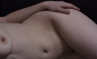 Curves Artistic Nude Photo by Photographer LookingGlassProject