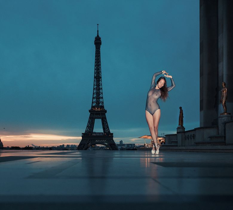 Dance in Paris Fashion Photo by Model Mod%C3%A8le Christelle