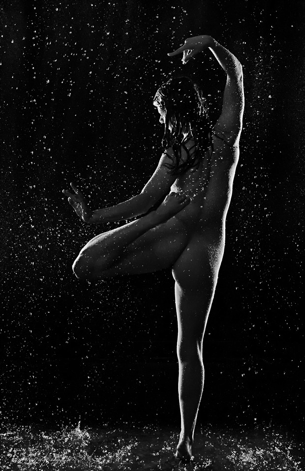Dancing n the Rain   Twirl Artistic Nude Artwork by Photographer Thom Peters Photog