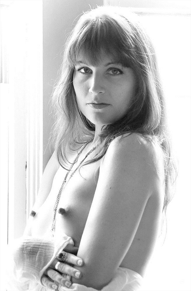 Danielle Artistic Nude Photo by Photographer AEPhotography