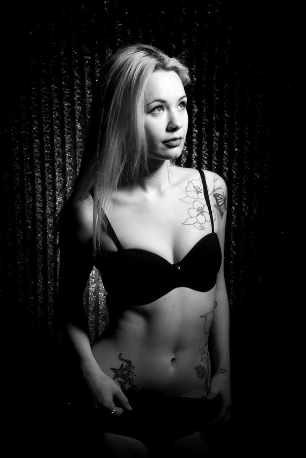 Danielle in dark. Lingerie Photo by Photographer AndyPPhotography