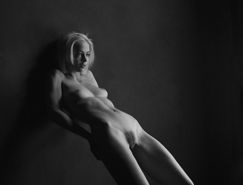 Dascia Artistic Nude Photo by Photographer Adrian