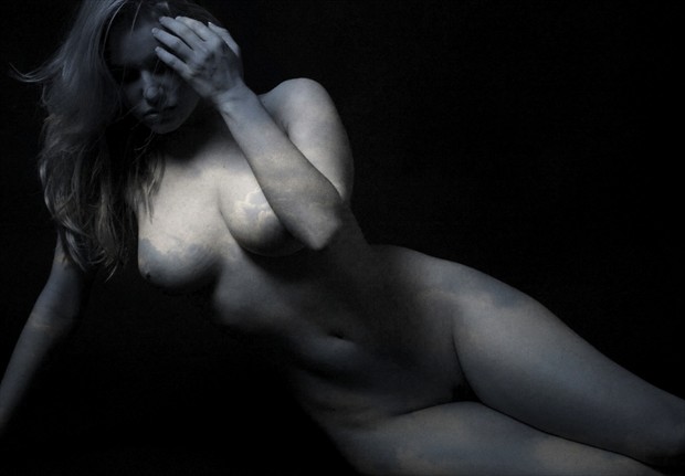 Deep Blue Artistic Nude Photo by Artist David Bollt