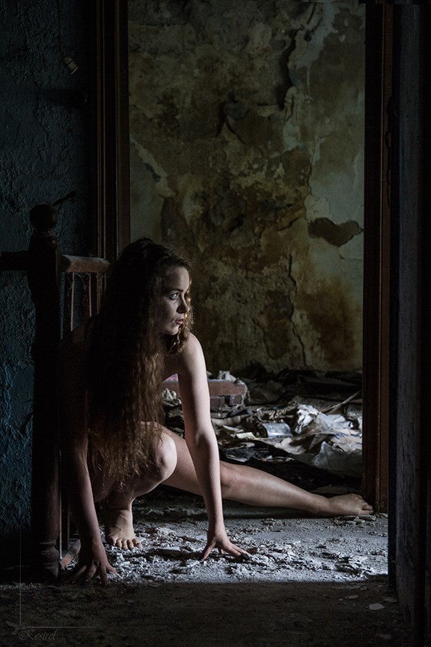 Derelict Cottage_2 Artistic Nude Photo by Photographer Kestrel