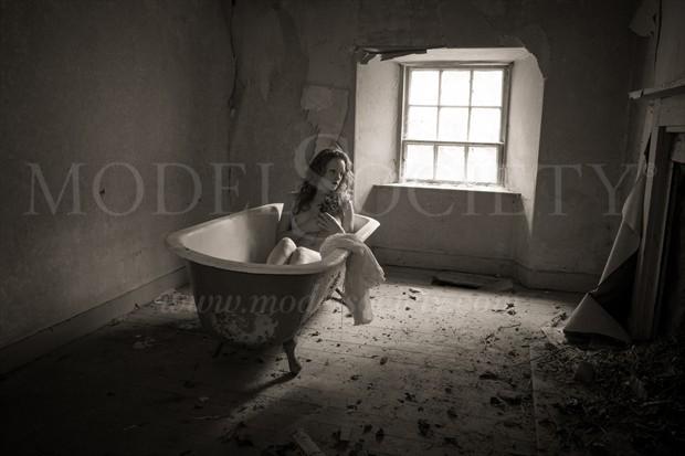 Dereliction Artistic Nude Photo by Photographer PhotoClassic