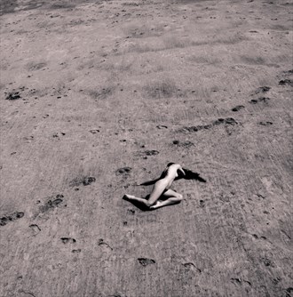 Deserted Artistic Nude Photo by Photographer uwfa