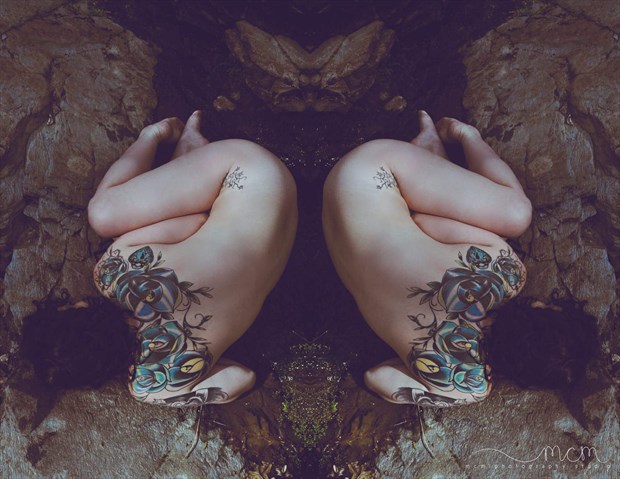 Double curl Artistic Nude Artwork by Model Isabelvinson