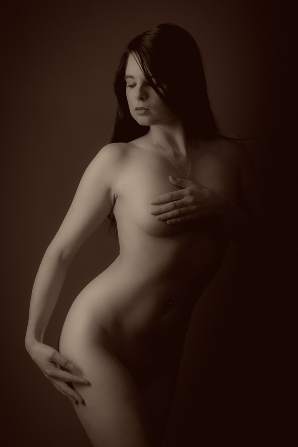 Downward Glance Artistic Nude Photo by Photographer Kev