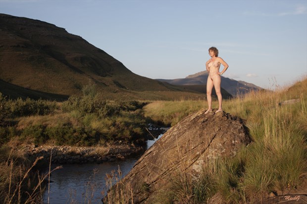Drakensberg 1 Artistic Nude Photo by Photographer Markg