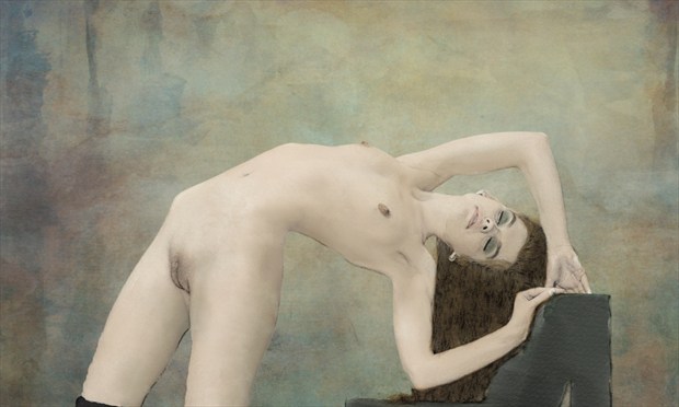 Dreaming about love Artistic Nude Artwork by Artist ianwh