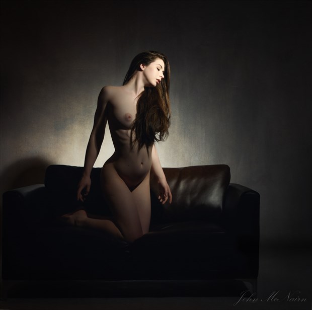 EB in Spotlight Artistic Nude Photo by Photographer Rascallyfox