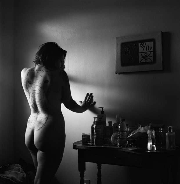 Elephant in the Room  Artistic Nude Photo by Photographer Osmyn J. Oree