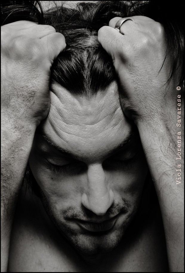 Emotional Expressive Portrait Photo by Photographer Viola Savarese
