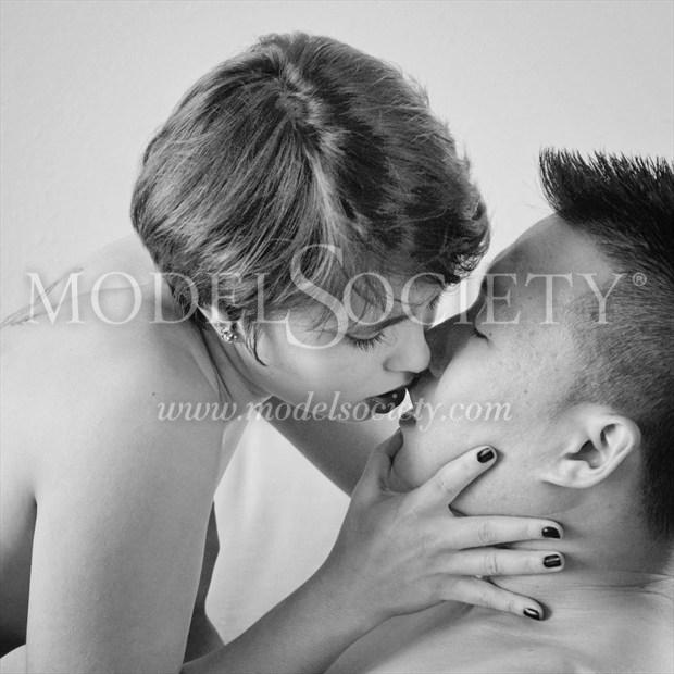 Erotic 004 Artistic Nude Photo by Photographer Michael Lee