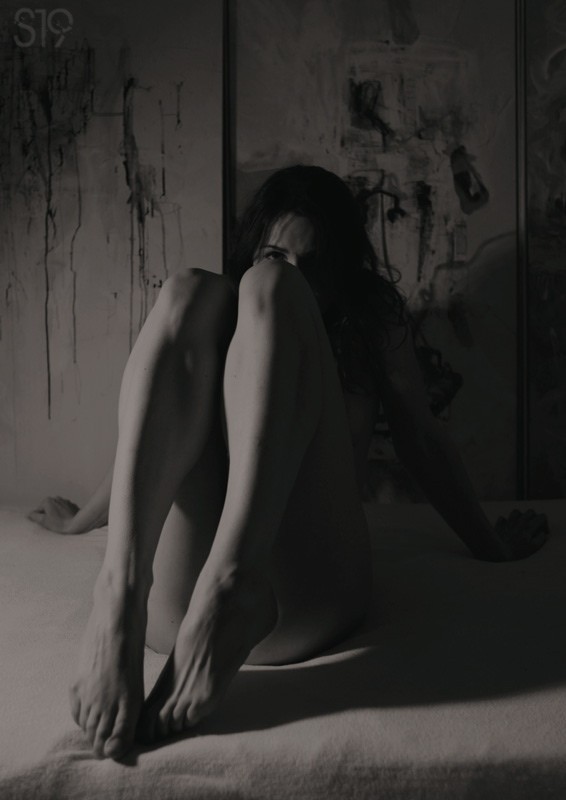 Erotic Figure Study Photo by Model Ine