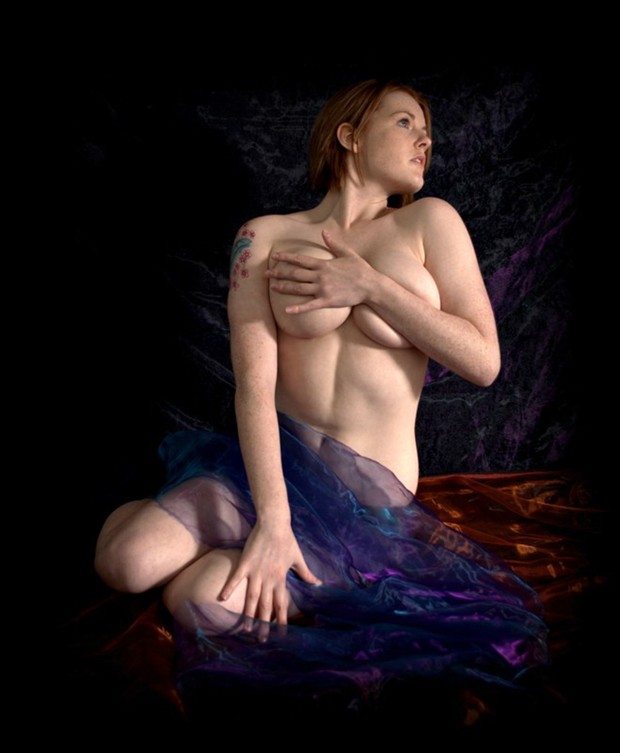 Erotic Implied Nude Photo by Photographer Tony Pattinson