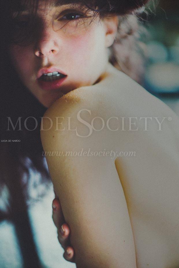 Erotic Sensual Photo by Model H%C3%A9rodiade