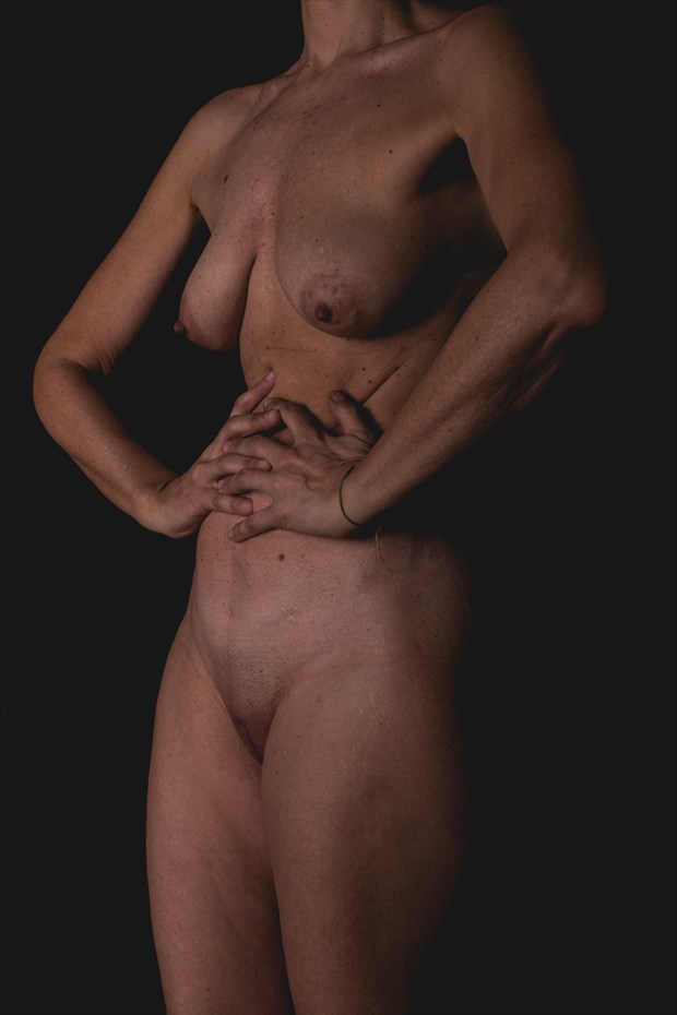 Essential Artistic Nude Photo by Photographer Giube