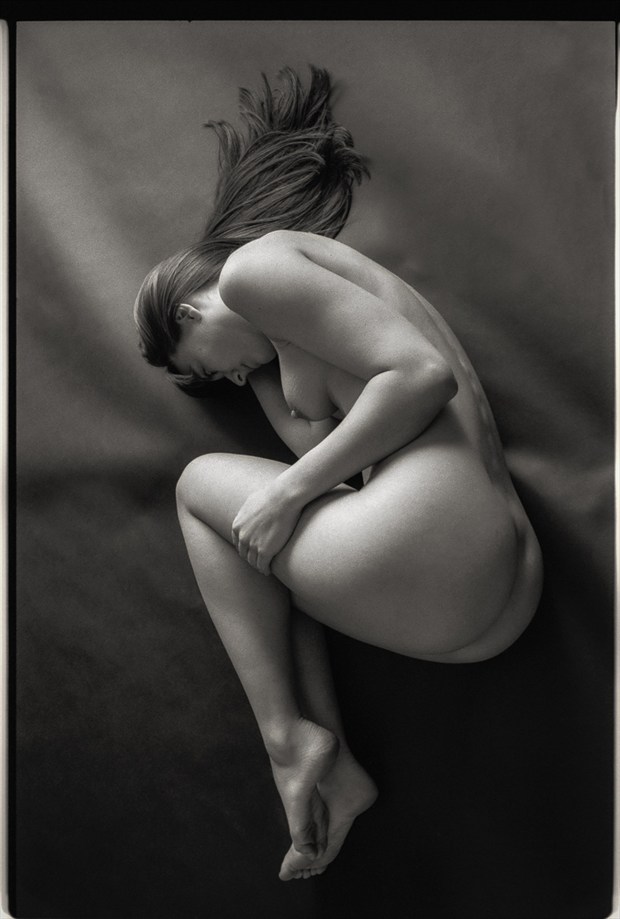 Falling Angel Artistic Nude Photo by Photographer rick jolson