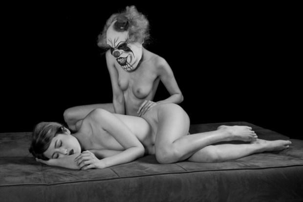 Fan and Clown Artistic Nude Photo by Photographer Big V