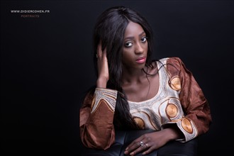Fatoumata Portrait Photo by Photographer Didier Cohen