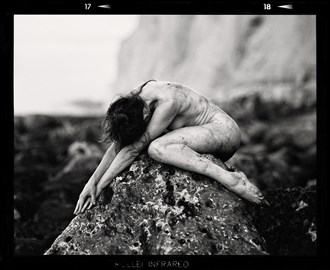 Fawnya at the White Cliffs 2 Artistic Nude Photo by Photographer RayRapkerg