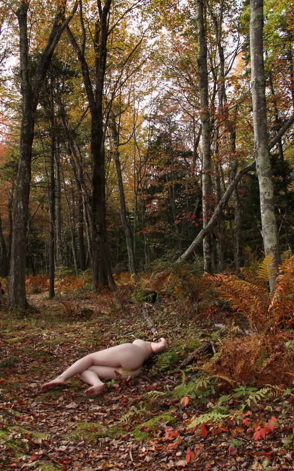 Fell Artistic Nude Photo by Model HollyLoveday