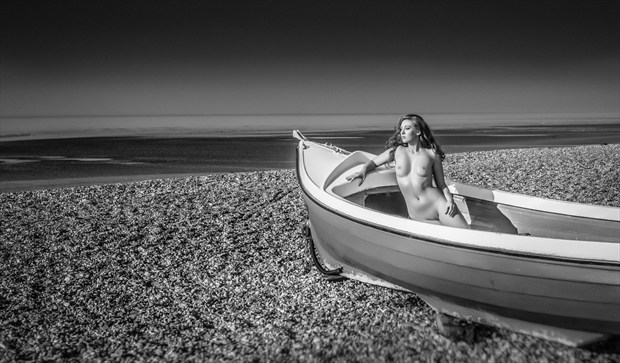 Figure study Artistic Nude Photo by Photographer Simon