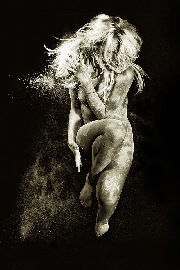 Flour Girl   V Artistic Nude Photo by Photographer Don McCrae