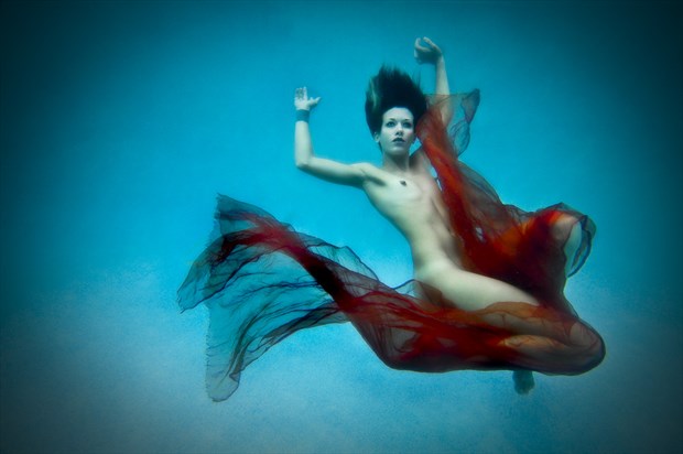 Flying Ange;l Artistic Nude Photo by Photographer RMcCawley