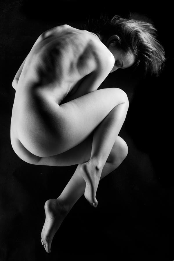 Foetal Artistic Nude Photo by Photographer mephotography