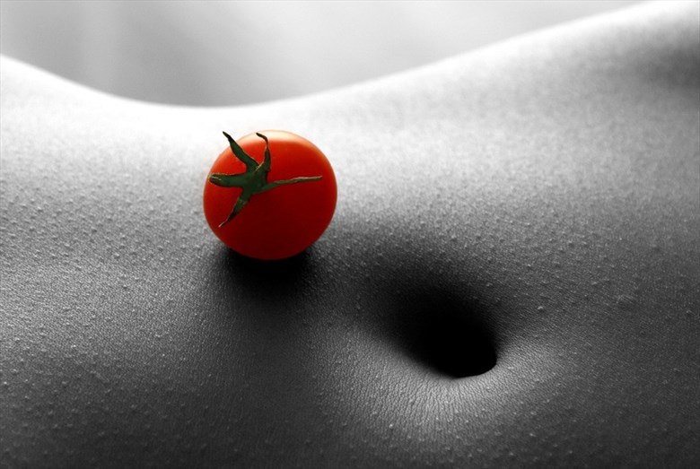 Fruity Stomach  Artistic Nude Photo by Photographer Perfect foto