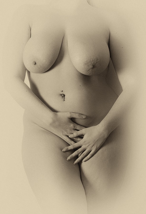 Full Bodied Elle Rose Artistic Nude Photo by Photographer Keith Jacques
