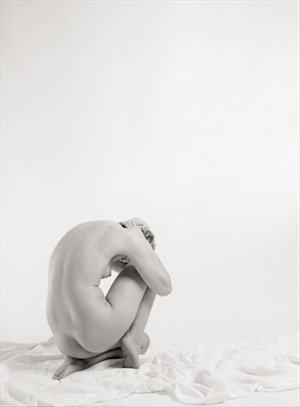 Georgina Artistic Nude Photo by Photographer Ian Leake