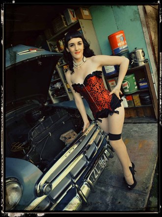 Glamour Pinup Photo by Photographer peter kelly