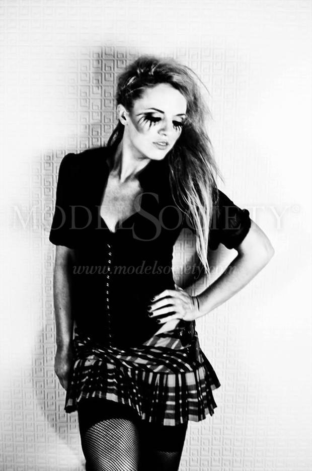 Glunge Glamour Photo by Model Miss B   Blond Ambition