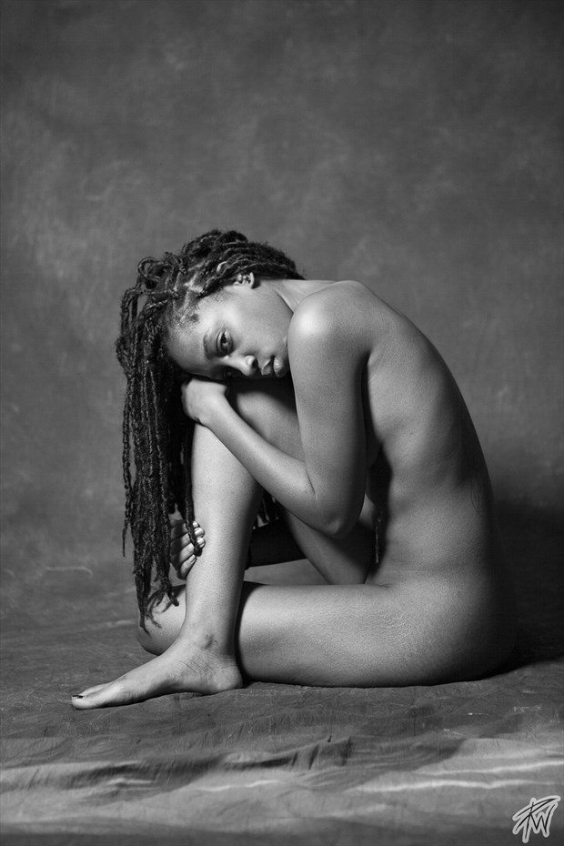 HERE Artistic Nude Photo by Photographer PWPhoto